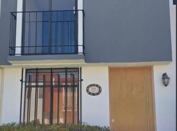 Casa · 67m² · 2 Recámaras · 1 Estacionamiento · Casa en Bosques Residencial