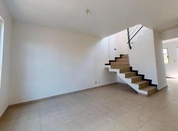 Casa · 84m² · 3 Recámaras · 2 Estacionamientos · Departamento en Bosques de Cantabria