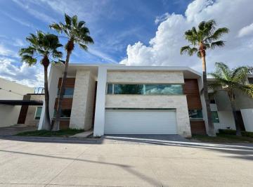 Casa en condominio de 4 habitaciones, Aguascalientes · Residencial Fresnos Casa en Venta