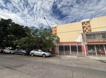 Casa · 435m² · 3 Recámaras · 3 Estacionamientos · Casa en Venta en Jardines del Bosque