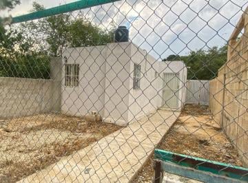 Oficina , Kanasín · Carretera Mérida Cancun Oficina en Renta a Una Calle del Puente Kanasin