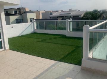 Esta casa en centro sur con excelente estado de conservación se ofrece en renta  · Casa en Renta Centro Sur