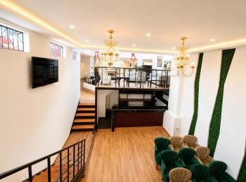 1 · El Espacio Perfecto Para Tu Próximo Restaurante o Bar