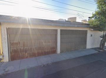 Casa de 4 habitaciones, Durango · Venta de Casa en Durango