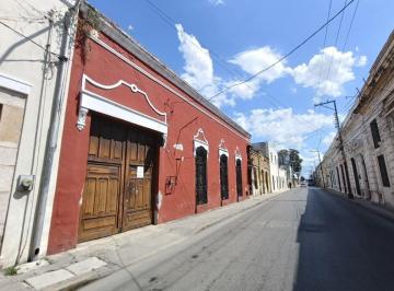 Local comercial , Mérida · Centro Mérida Propiedad Para Remodelar a 2 Cuadras de La Plaza Grande