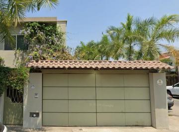 Casa en Venta de 4 habitaciones Unidad habitacional FOVISSSTE 100 · Oportunidad de Inversion 70 % Debajo Precio Mercado Casa en Puerto Vallarta