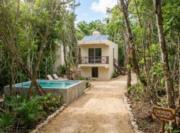 Villa de 1 habitación, Tulum · ​️ ¡Terreno Premium con Alberca y Estudio! Perfecto Para Desarrollo de Airbnb