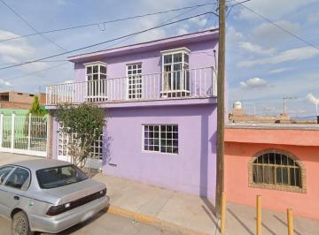 Casa de 4 habitaciones, Durango · Venta de Casa en Durango
