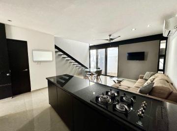 Casa · 131m² · 2 Recámaras · 2 Estacionamientos · Townhouse en Renta en Privada Toscana