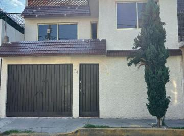 Casa de 4 habitaciones, Iztapalapa · Casa en Venta a Una Cuadra de Parque Tezontle
