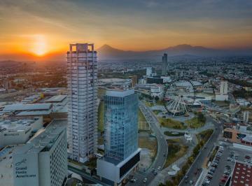 Departamento · 104m² · 2 Recámaras · 1 Estacionamiento · Renta - Departamento en Torre Uma
