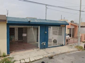 Casa de 3 habitaciones, Monterrey · Casa de 116 m² con 3 Recámaras en Venta en Morelos