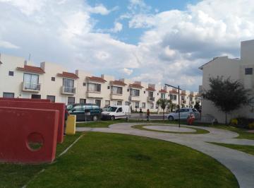Casa de 3 habitaciones, Celaya · Casa en Venta de Remate en Cantera Celaya, Gto