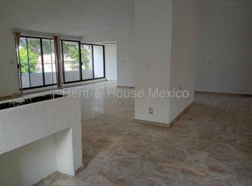 Casa de 5 habitaciones, Querétaro · Loma Dorada - Renta. Casa con Cuarto de Servicio, 5 Recámaras Sala de Tv