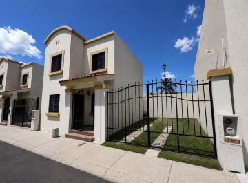 Foto 1 · Casa en Renta en Ciudad del Sol, Querétaro