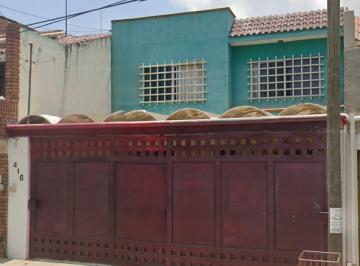 Casa de 3 habitaciones, León · Casa en Venta Portales de La Arboleda, León