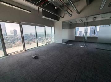 Oficina · 450m² · 8 Recámaras · 15 Estacionamientos · Oficina en Renta en Reforma