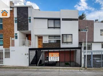3a67cd78e99230036b19cc96e85ff788af9d2589598c50c5d10691475b41ed1e · Casa en Venta de 3 Recamaras y Roof Garden en Paisajes del Tesoro | Zona Iteso
