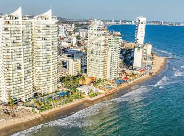 Departamento · 115m² · 2 Recámaras · Departamento - Zona Comercial Zona Dorada