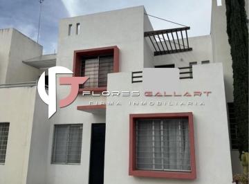 Casa en condominio · 3 Recámaras · 2 Estacionamientos · Casa en Renta en Fracc. Bonaterra Al Sur de La Ciudad de Aguascalientes P