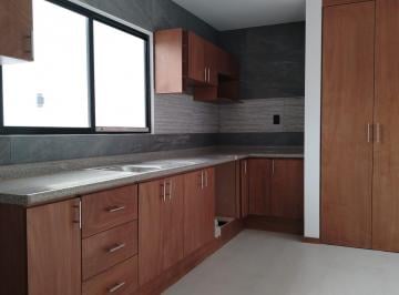 Casa · 185m² · 3 Recámaras · 2 Estacionamientos · Casa en Venta en Villa Magna