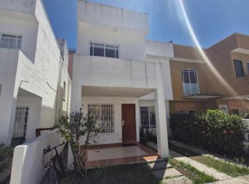 Foto 1 · Casa en Venta