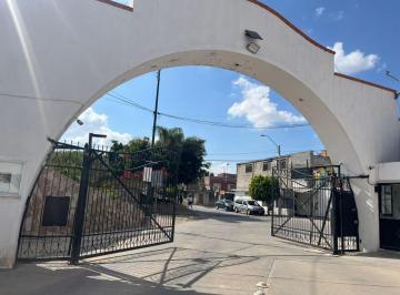 Foto 1 · Casa en Venta en Rinconada del Echeveste León, Gto. Cerca de Morelos E Hilario Medina Control Acc.