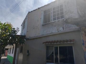 Foto 1 · Casa en Venta con Excelente Ubicación