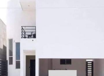 Casa · 360m² · 5 Recámaras · 2 Estacionamientos · Casa en Ampliación Valle Alto en Reynosa, Tamaulipas