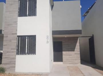 Foto 1 · Casa en Renta Al Poniente de Saltillo en Fracc. Triana