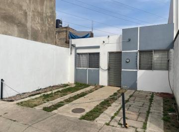 Foto 1 · Casa en Renta