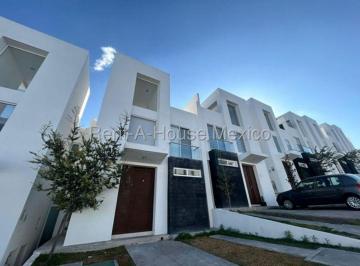 Casa de 3 habitaciones, El Marqués · Casa Renta Zibatá 3 Recamaras y Alberca