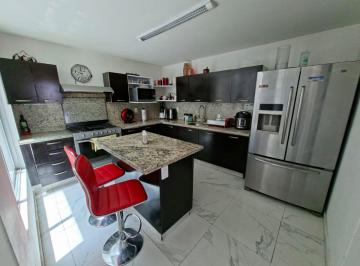 Casa de 4 habitaciones, Alvaro Obregón · Casa en Venta en Desierto de Los Leones