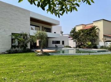 Casa en Venta de 4 habitaciones Club de Golf Los Tabachines · Hermosa Casa en Venta Club de Golf Tabachines