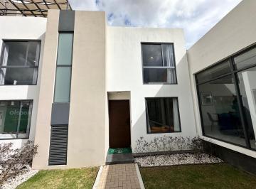 Casa en condominio · 98m² · 2 Recámaras · 2 Estacionamientos · Casa en Condominio en Santa María Rayón Centro