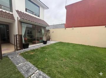 Foto 1 · Casa en Venta en Privada 4 Habitaciones en Col. Bellavista, metepec Estado de México