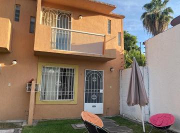 Foto 1 · Casa Sola en Renta en Villas de Xochitepec, Xochitepec, Morelos