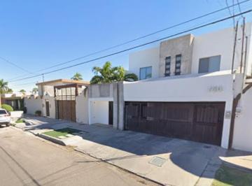 Casa de 5 habitaciones, Cajeme · Casa en Venta en Cajeme, Sonora