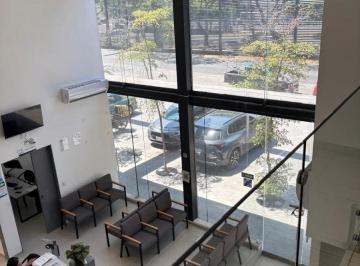 Local comercial , Guadalajara · Local en Renta de 2 Pisos