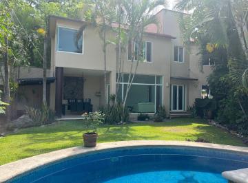 Casa de 4 habitaciones, Jiutepec · Casa en Venta en Parques Sumiya $6,900,000 Mxn