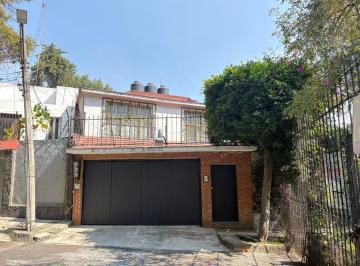 Casa en Venta de 4 habitaciones Bosques de Tetlameya · Casa en Venta Bosques de Tetlameya 4 Rec, 3 Baños 4 Autos con Vigilancia
