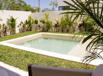 Casa de 3 habitaciones, Conkal · Casa con Alberca Privada y Amenidades Para Toda La Familia en Venta