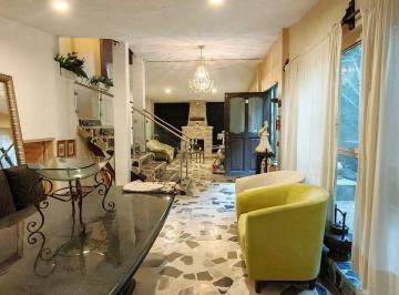 f98bab292f3f22a0352aac93af02441f6cf5751301e5890a3ba5f5757c2c0908 · Casa en Venta en San Pedro Martir, Tlalpan con Amplio Jardín