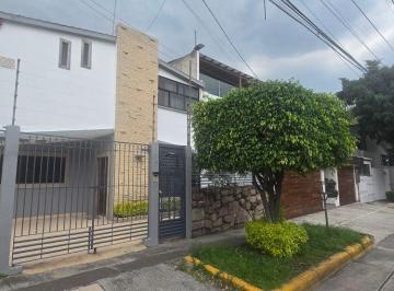 Casa de 5 habitaciones, Naucalpan de Juárez · Casa de 270 m² con 5 Recámaras en Renta en Ciudad Satélite