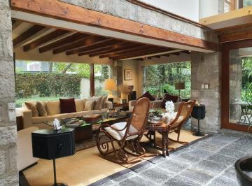 Casa de 4 habitaciones, Alvaro Obregón · Casa de Lujo en Venta en Paseo de Las Lomas, Santa Fé, Cdmx - 750 m² Terreno