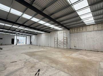 b80203b5975b21a34421c3e12bca7d244e230562d3e1882c165cd753195903e8 · En Renta Bodega Nueva con Oficinas.