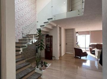Casa de 3 habitaciones, Morelia · | Casa en Renta en Rincón de La Montaña Altozano |