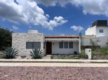 Casa de 1 habitación, Huimilpan · Vendo Casa 1 Planta El Encino 1 Recamara 1 Baño 2 Autos - Ver Descripcion