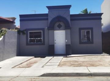 Casa de 2 habitaciones, Mexicali · Se Renta Casa en Privada Mayakhan