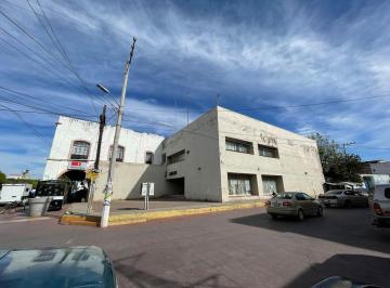 Edificio de 3 habitaciones, José Sixto Verduzco · Renta Edificio Comercial Bancario